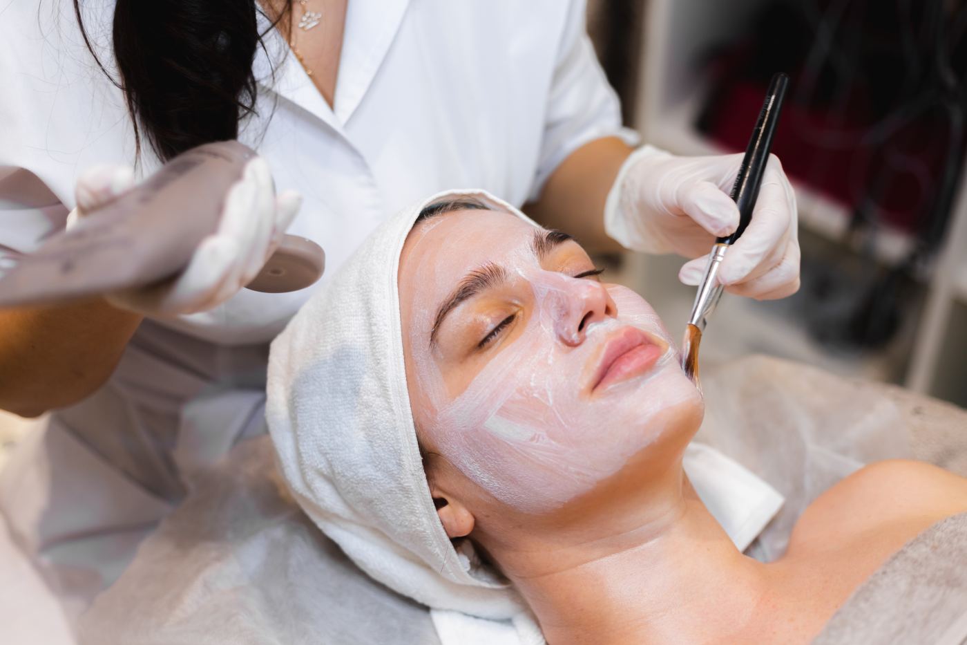 Brightening Facial Treatment